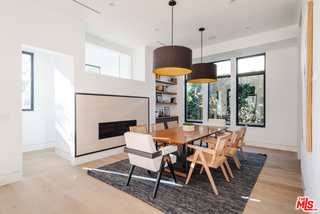 5 Bed Home for Sale in Pacific Palisades, California