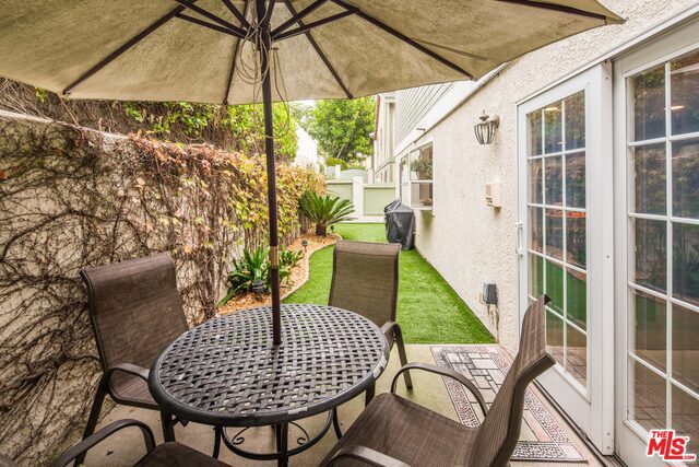 2011 MARSHALLFIELD Lane, Redondo Beach, California 90278, 4 Bedrooms Bedrooms, ,2 BathroomsBathrooms,Residential,Sold,MARSHALLFIELD,16970961