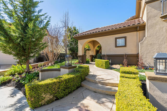 5 Bed Home for Sale in Thousand Oaks, California