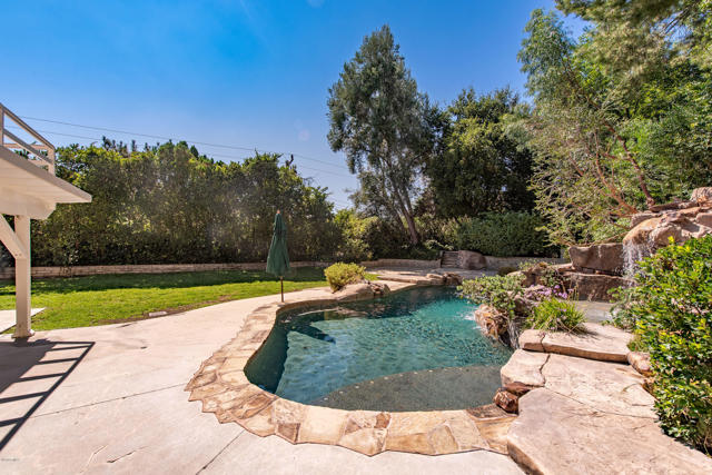 4 Bed Home for Sale in Calabasas, California