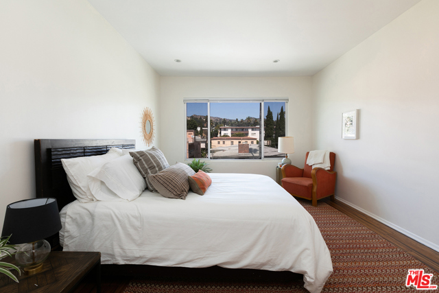 3 Bed Home for Sale in Los Angeles, California