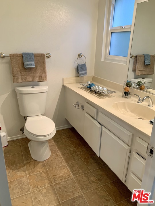 3 Bed Home for Sale in Sherman Oaks, California