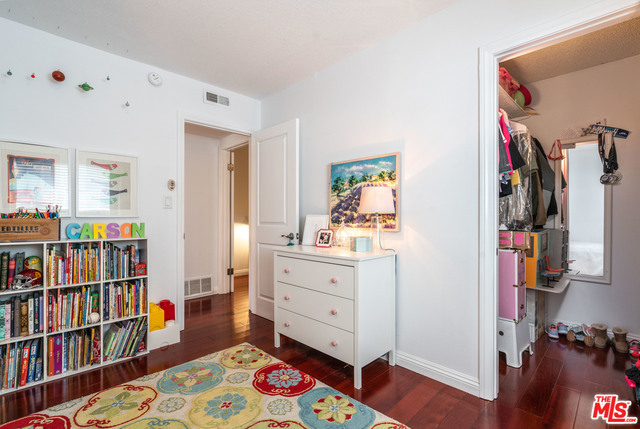 1708 ARMOUR Lane, Redondo Beach, California 90278, 3 Bedrooms Bedrooms, ,1 BathroomBathrooms,Residential,Sold,ARMOUR,18397296