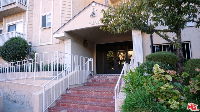 2 Bed Home for Sale in Encino, California