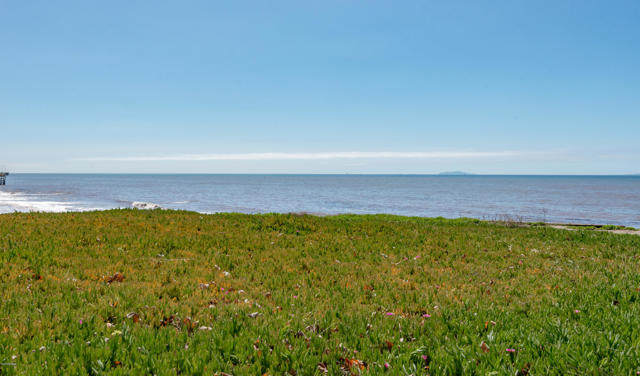 Steps to the Beach