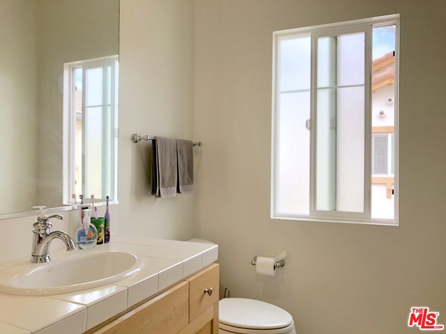 3 Bed Home for Sale in Los Angeles, California