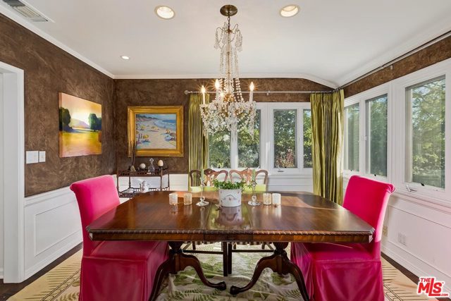 5 Bed Home for Sale in Pacific Palisades, California