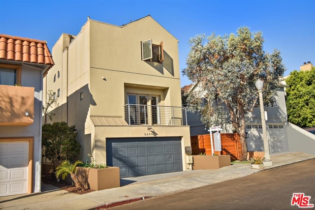 3 Bed Home for Sale in Playa del Rey, California
