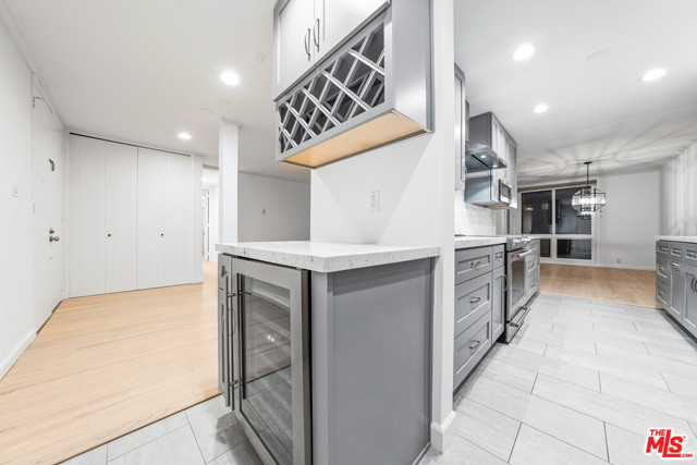 2 Bed Home for Sale in Los Angeles, California