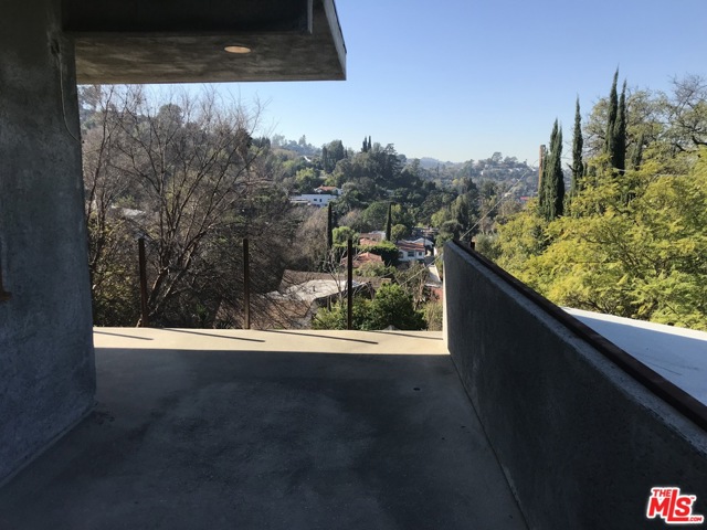 3 Bed Home for Sale in Studio City, California