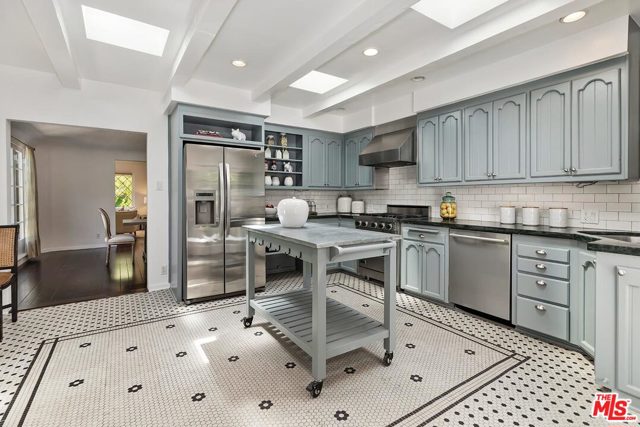 3 Bed Home for Sale in Los Angeles, California