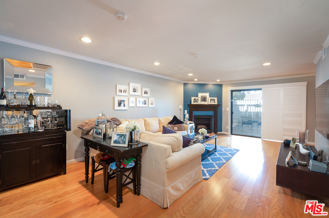 2000 VOORHEES Avenue, Redondo Beach, California 90278, 3 Bedrooms Bedrooms, ,3 BathroomsBathrooms,Residential,Sold,VOORHEES,18334284