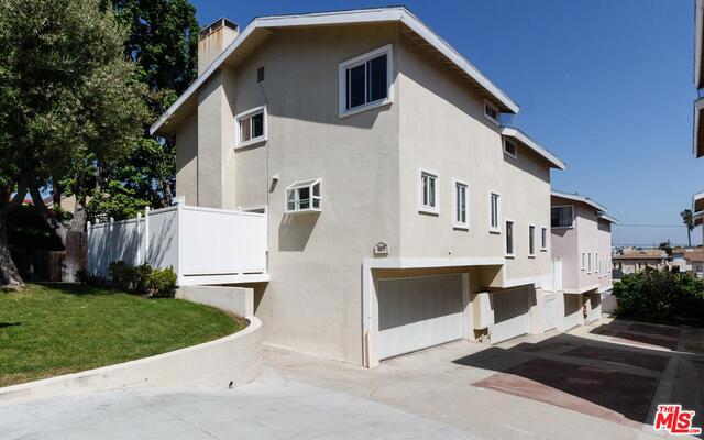 2615 VOORHEES Avenue, Redondo Beach, California 90278, 3 Bedrooms Bedrooms, ,2 BathroomsBathrooms,Residential,Sold,VOORHEES,17222300