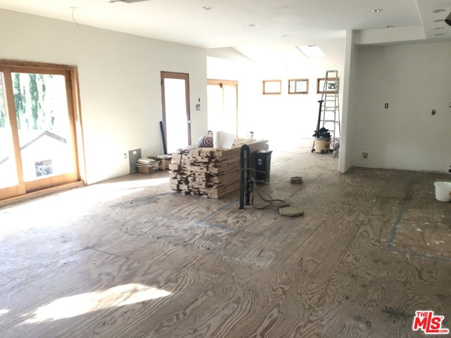 3 Bed Home for Sale in Studio City, California