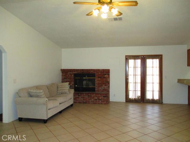21114 Neola Road, Apple Valley, CA, 92308 21114 Neola Road