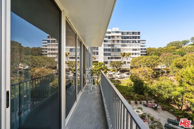 2 Bed Home for Sale in Pacific Palisades, California
