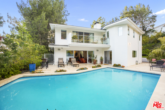 5 Bed Home for Sale in Beverly Hills, California
