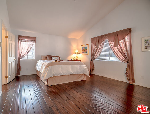 209 JUANITA Avenue, Redondo Beach, California 90277, 3 Bedrooms Bedrooms, ,2 BathroomsBathrooms,Residential,Sold,JUANITA,18363116