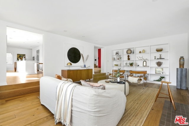 4 Bed Home for Sale in Los Angeles, California