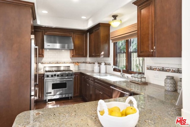 2 Bed Home for Sale in Santa Monica, California