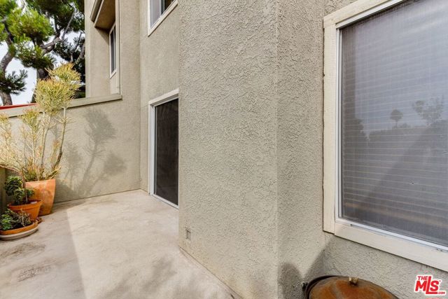 3 Bed Home for Sale in Granada Hills, California