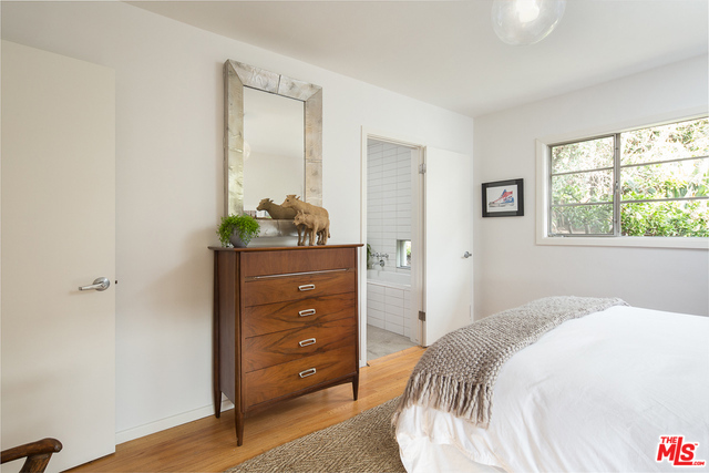 2 Bed Home for Sale in Los Angeles, California