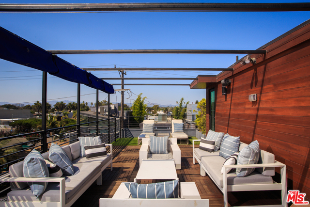 3 Bed Home for Sale in Venice, California