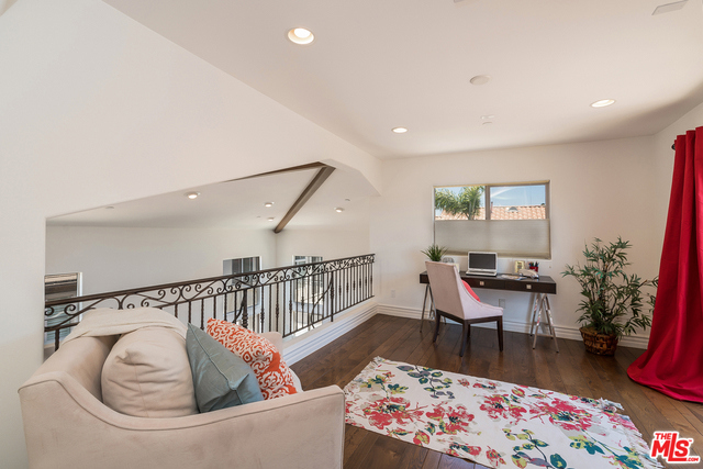 1908 CURTIS Avenue, Redondo Beach, California 90278, 4 Bedrooms Bedrooms, ,3 BathroomsBathrooms,Residential,Sold,CURTIS,17248288