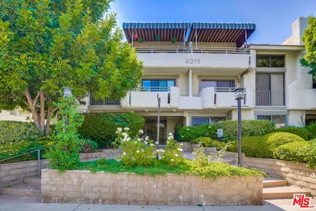 2 Bed Home for Sale in Studio City, California