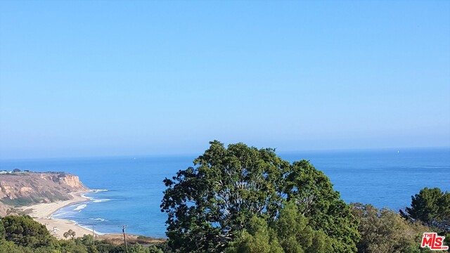 26 PEPPERTREE Drive, Rancho Palos Verdes, California 90275, 3 Bedrooms Bedrooms, ,1 BathroomBathrooms,Residential,Sold,PEPPERTREE,19506036
