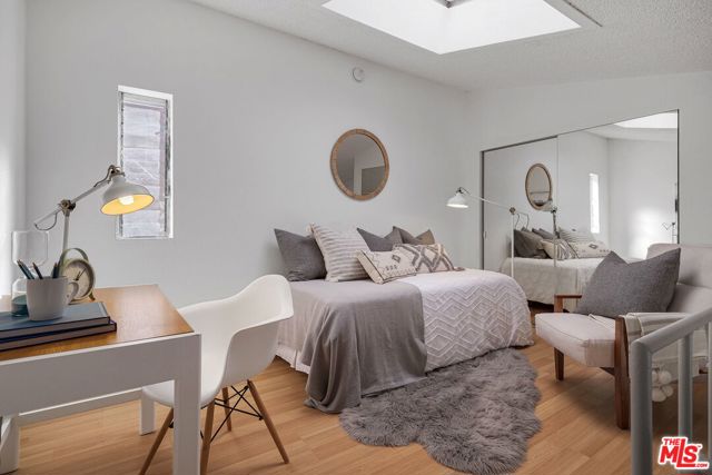 2 Bed Home for Sale in Los Angeles, California