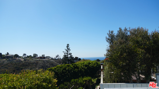 3 Bed Home for Sale in Malibu, California