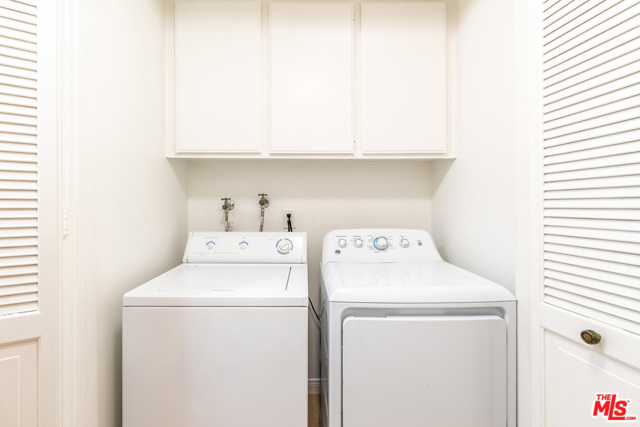 2 Bed Home for Sale in Los Angeles, California