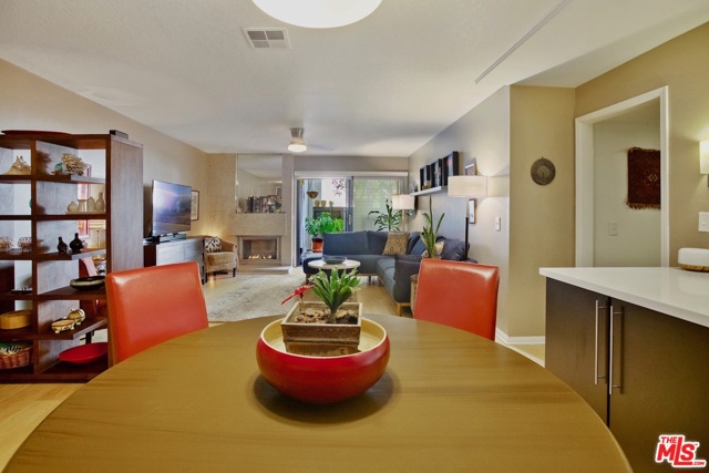 2 Bed Home for Sale in Playa del Rey, California