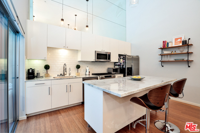 2 Bed Home for Sale in Los Angeles, California