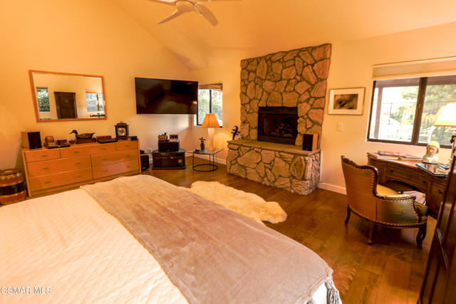 4 Bed Home for Sale in Agoura Hills, California