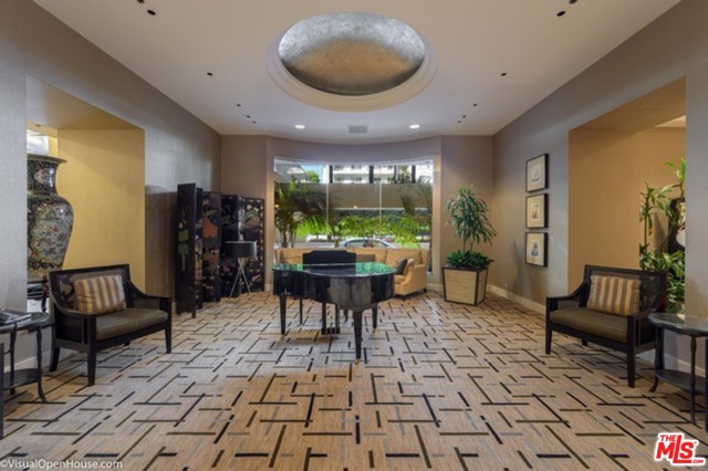 2 Bed Home for Sale in Los Angeles, California