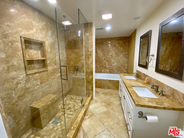 4 Bed Home for Sale in Calabasas, California