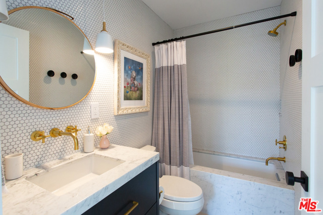 3 Bed Home for Sale in Venice, California