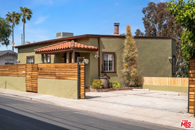 3 Bed Home for Sale in Los Angeles, California