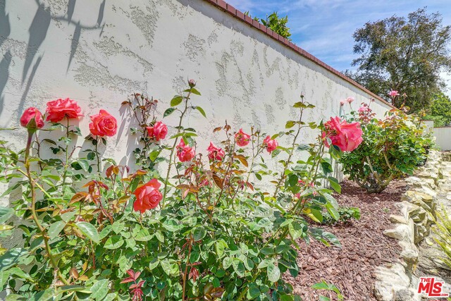 5465 MIDDLECREST Road, Rancho Palos Verdes, California 90275, 4 Bedrooms Bedrooms, ,2 BathroomsBathrooms,Residential,Sold,MIDDLECREST,19465646