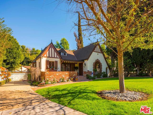 Photo of 4018 DIXIE CANYON Avenue, Sherman Oaks, CA 91423