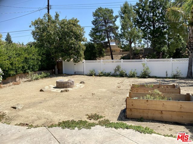 4 Bed Home for Sale in Calabasas, California