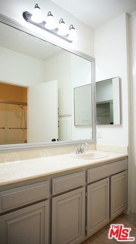 2 Bed Home for Sale in Encino, California