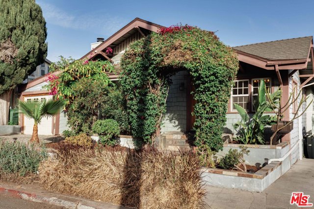  Income Home for Sale in Los Angeles, California