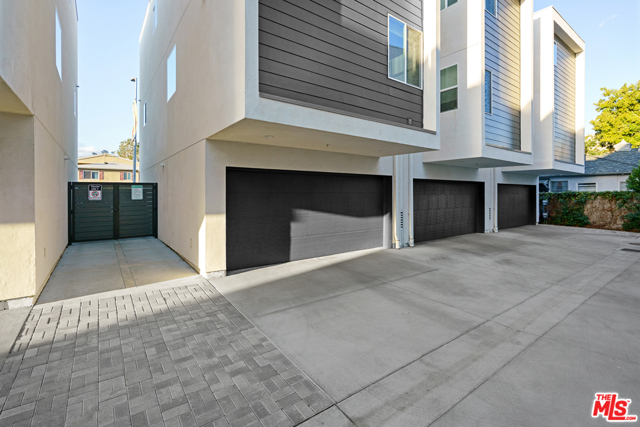 3 Bed Home for Sale in Valley Village, California