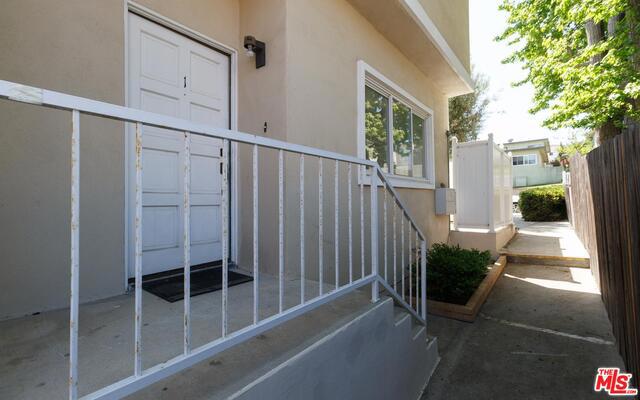 2615 VOORHEES Avenue, Redondo Beach, California 90278, 3 Bedrooms Bedrooms, ,2 BathroomsBathrooms,Residential,Sold,VOORHEES,17222300