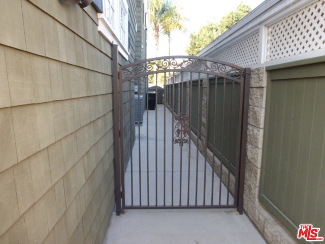 548 21ST Street, Hermosa Beach, California 90254, 5 Bedrooms Bedrooms, ,4 BathroomsBathrooms,Residential,Sold,21ST,18407334