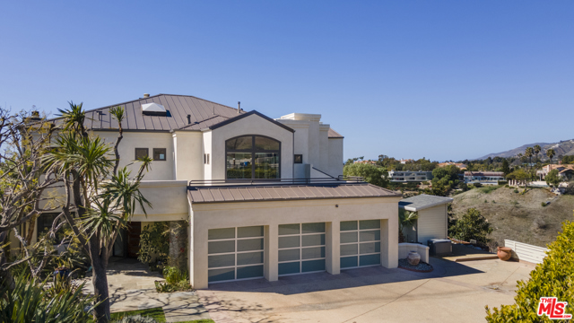4 Bed Home for Sale in Malibu, California