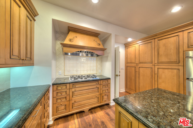 2 Bed Home for Sale in Los Angeles, California